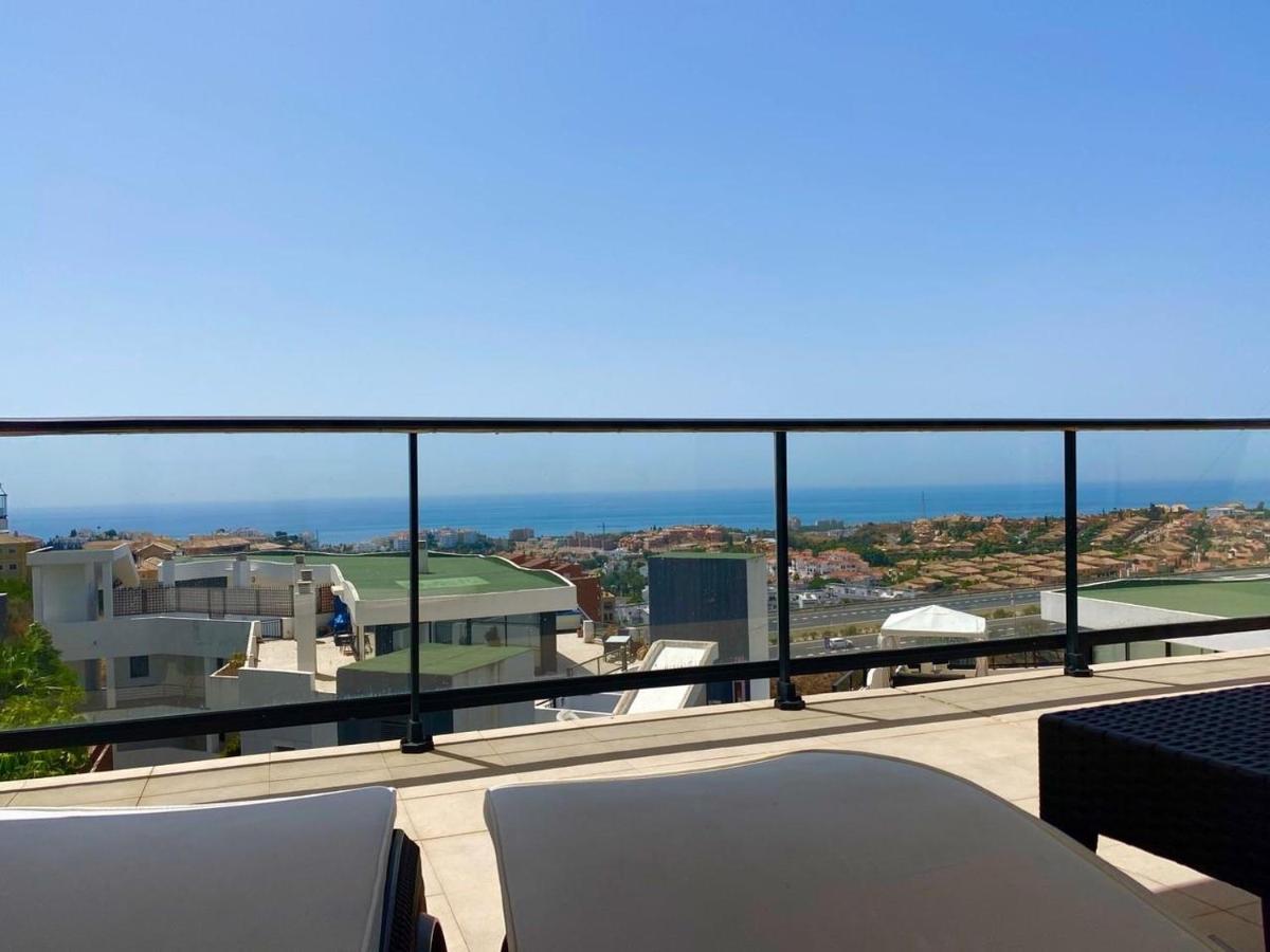 Ct 167 - Hollywood Hills En Riviera Del Sol Lejlighed Sitio de Calahonda Eksteriør billede